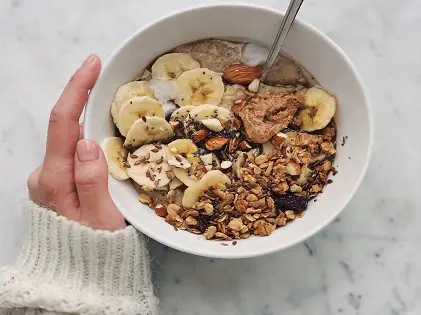 cooked-food-served-on-white-ceramic-bowl