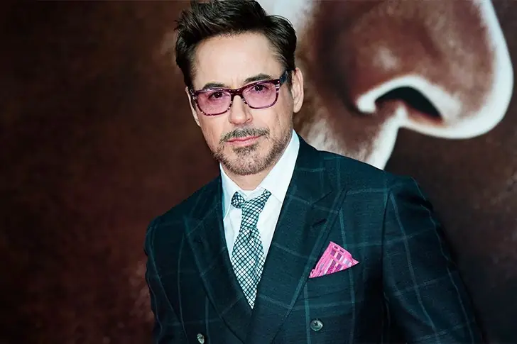 Robert Downey Jr. – 220 millions de dollars