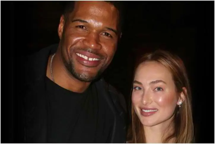 Michael Strahan and Kayla Quick – 2 Years