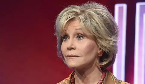 Jane Fonda Used to Be a ‘Sun-Worshiper’ Until This Health Threat Forced Her to Change Ways