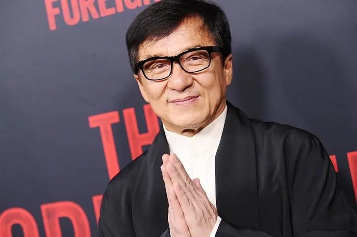 Jackie Chan – 300 millions de dollars
