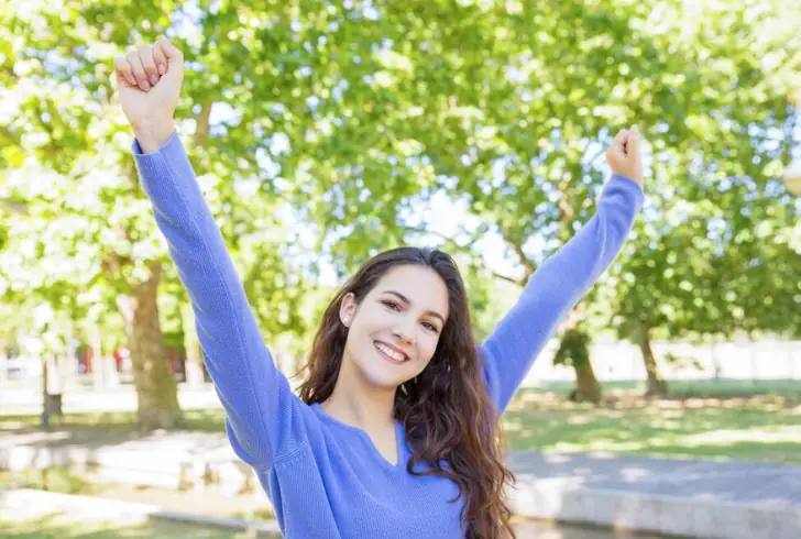 Cold water immersion can boost mood and help manage stress by releasing neurotransmitters